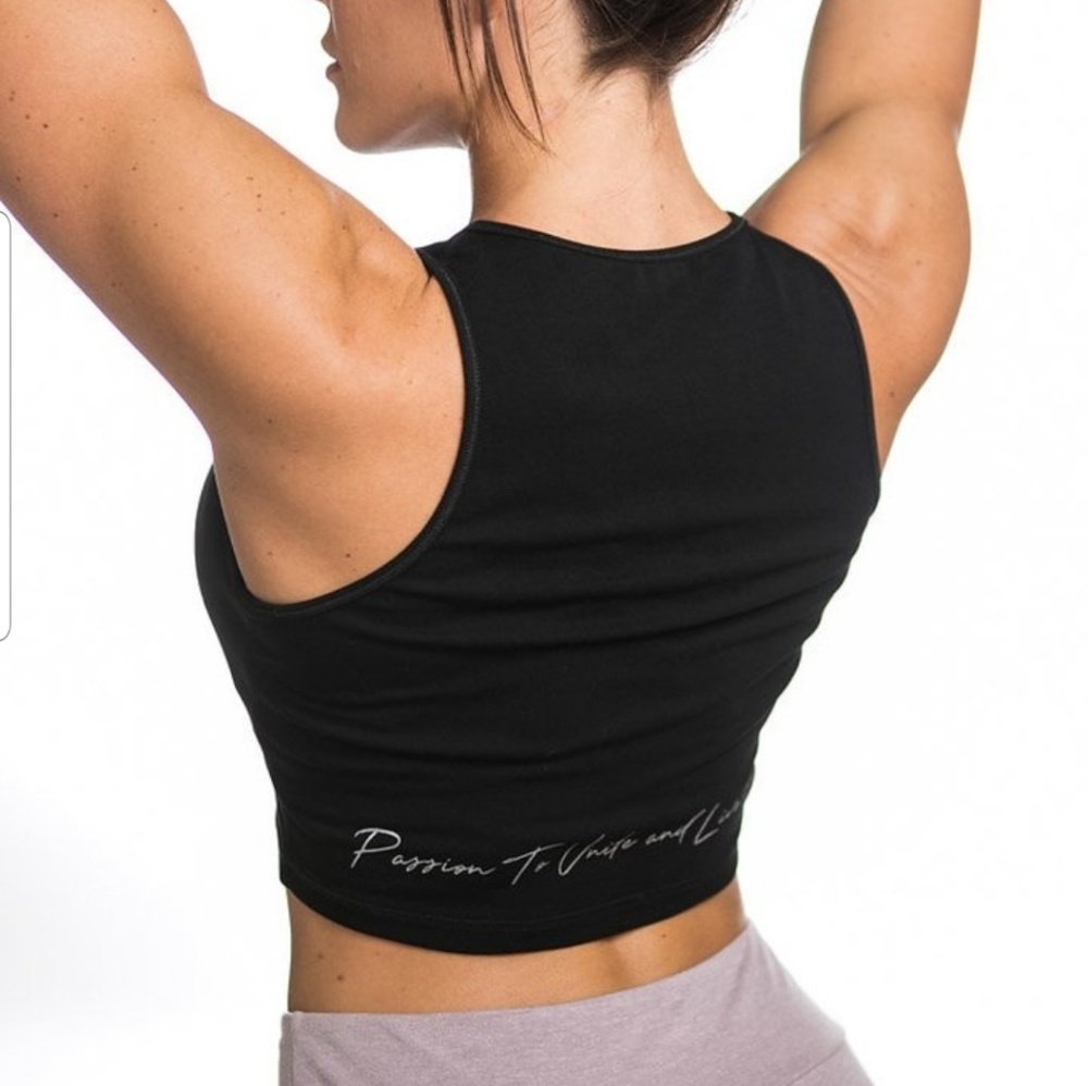 P'tula Tisha crop top